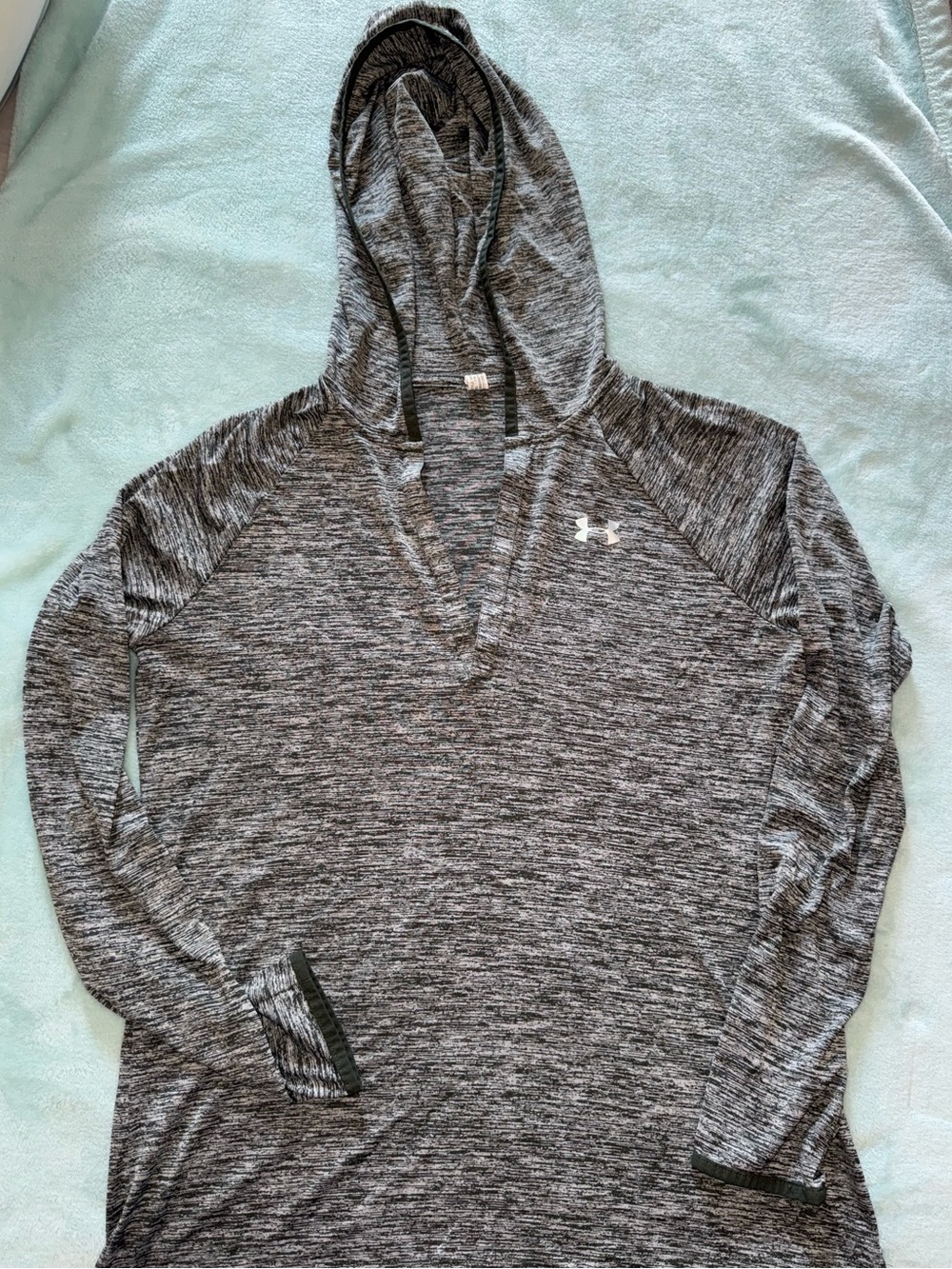 Women’s Underarmour Marled Olive Green Hooded Long Sleeve Shirt Size Medium